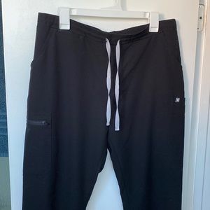 Figs Black Large Yola Pants